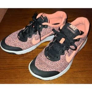 Coral Women's Nike Shoes